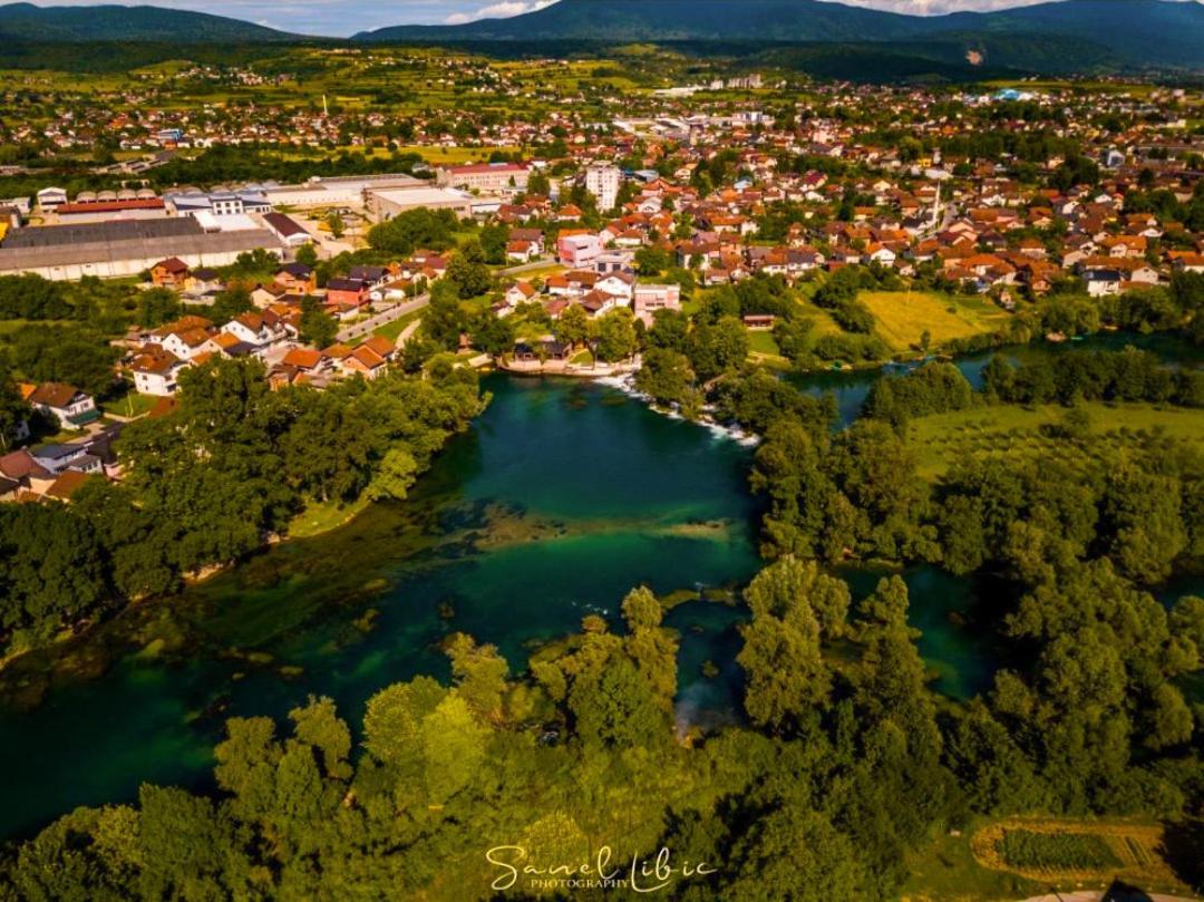 Holiday Home Waterfall View Bihać Екстериор снимка