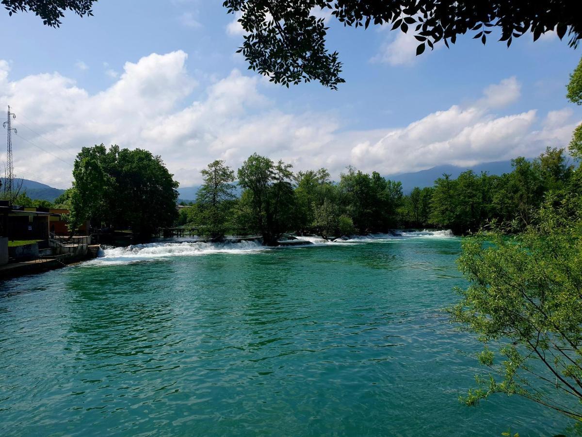 Holiday Home Waterfall View Bihać Екстериор снимка